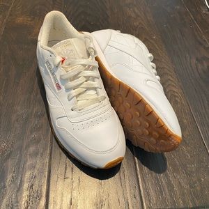 Classic leather Reebok sneakers